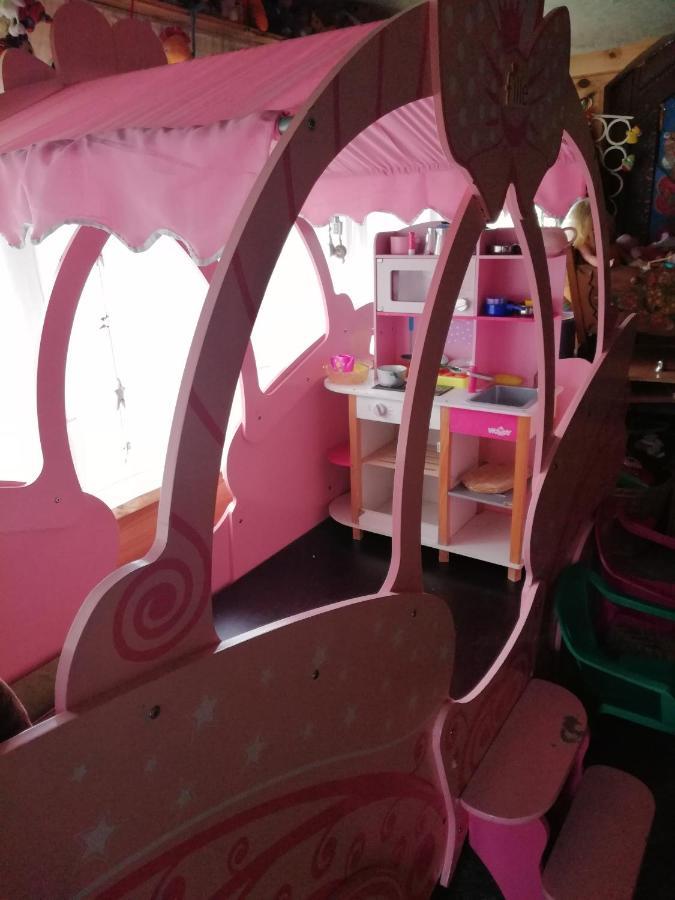 Kucuru Dzirnavas Hotell Lautere Eksteriør bilde